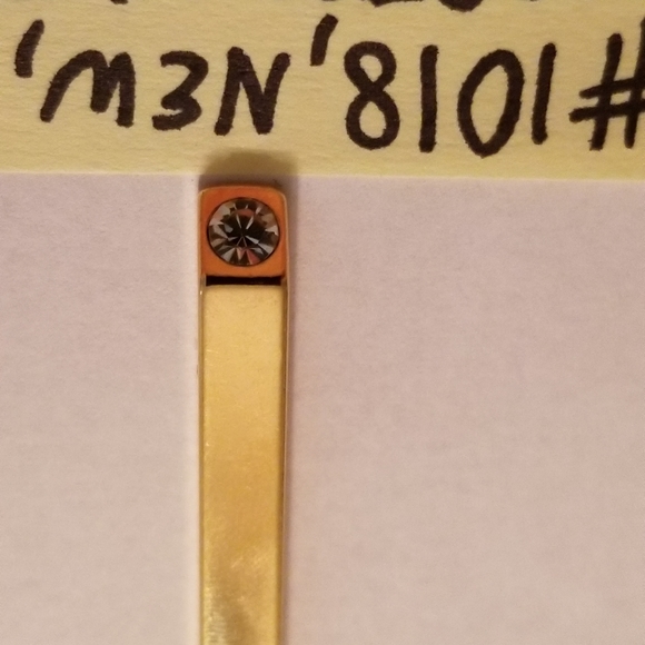 ✅1018 NWOT RARE Worthington Logo Gold 31" Necklace - Picture 6 of 16